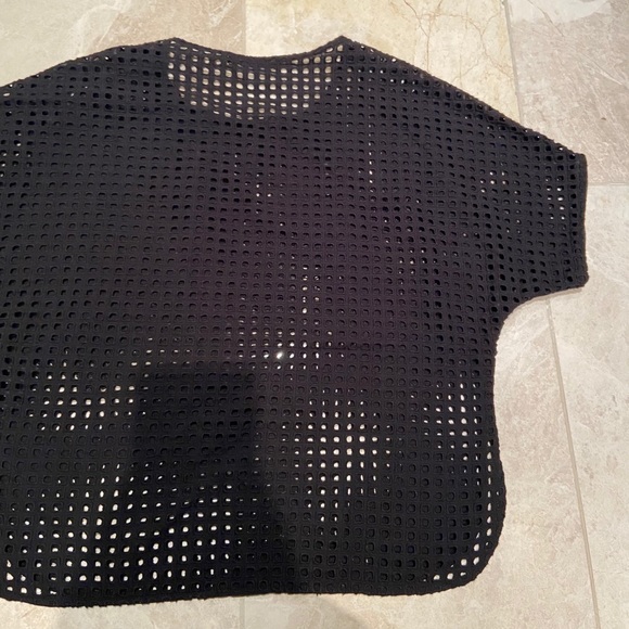 Zara Boxy Embroidered Top - Picture 2 of 9